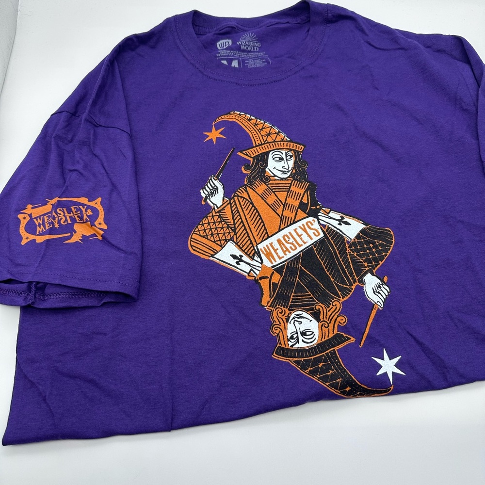 Weasley’s Harry Potter Unisex Medium t-shirt.  From loot crate. New Never worn.
